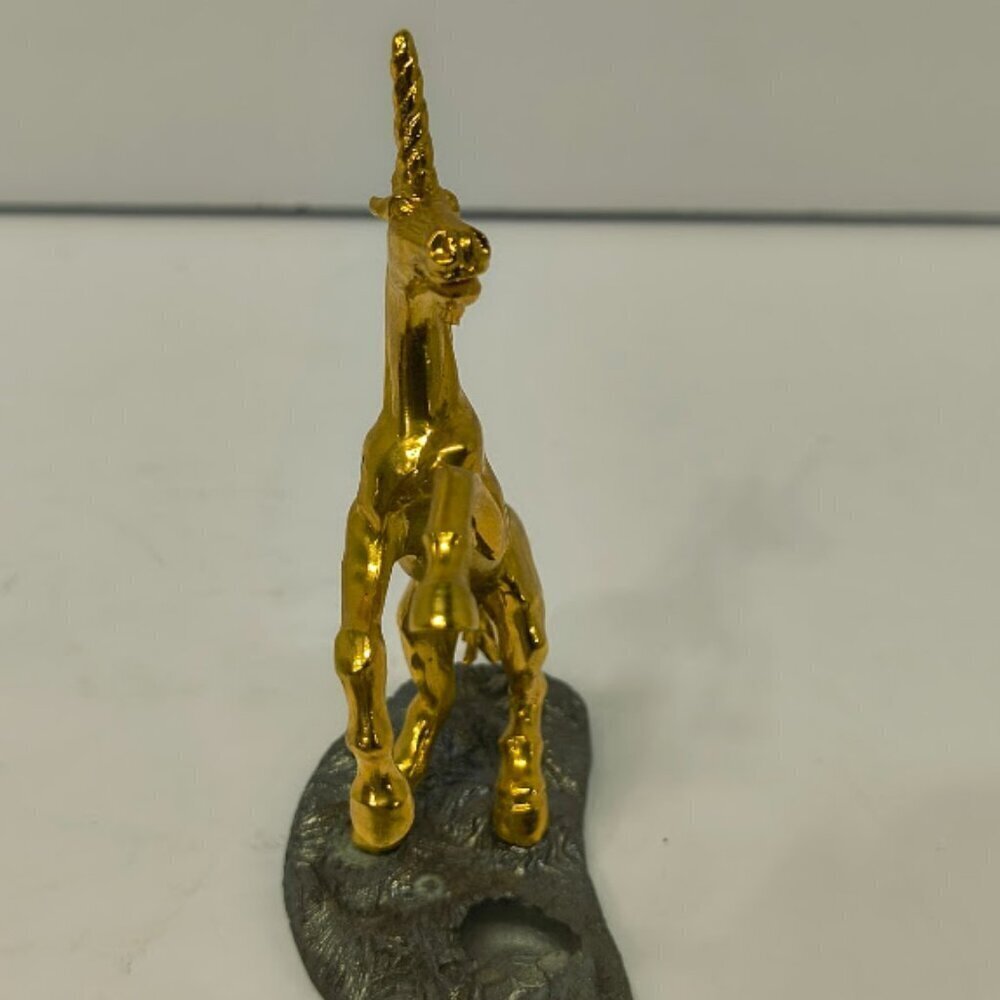 The Metropolitan Guild Gold Tone Unicorn on Stand Collectable - Picture 7 of 8